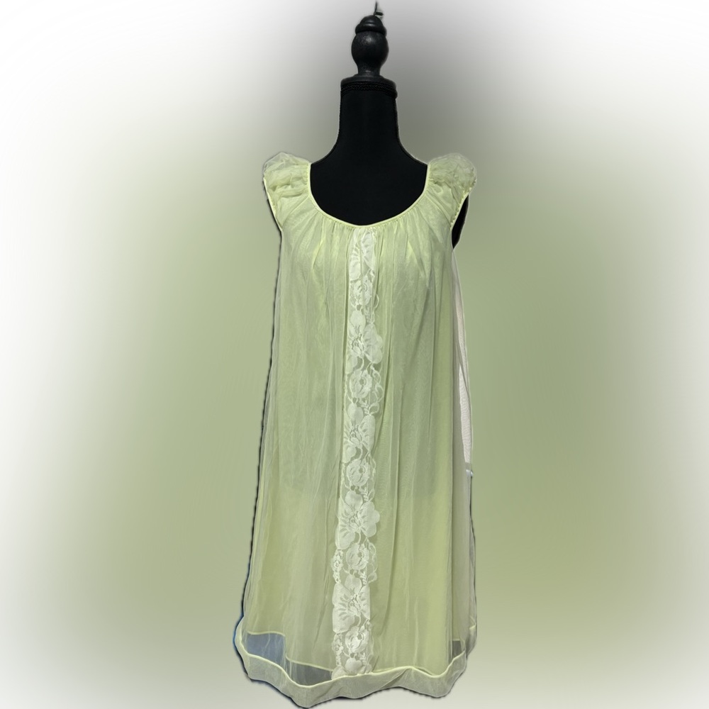 Vintage 60’s/70’s Miss Elaine “Babydoll” Dress